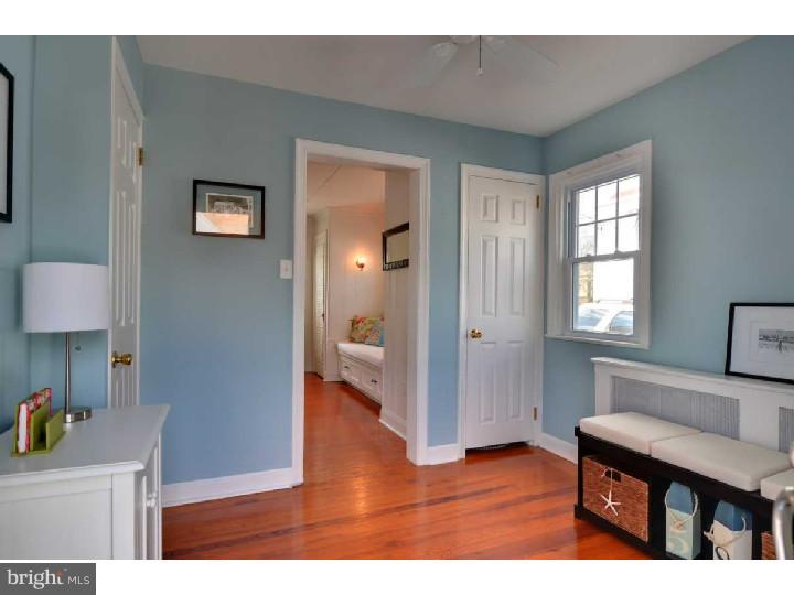1203 Manor Road Havertown, PA 19083 - Photo 7 of 19