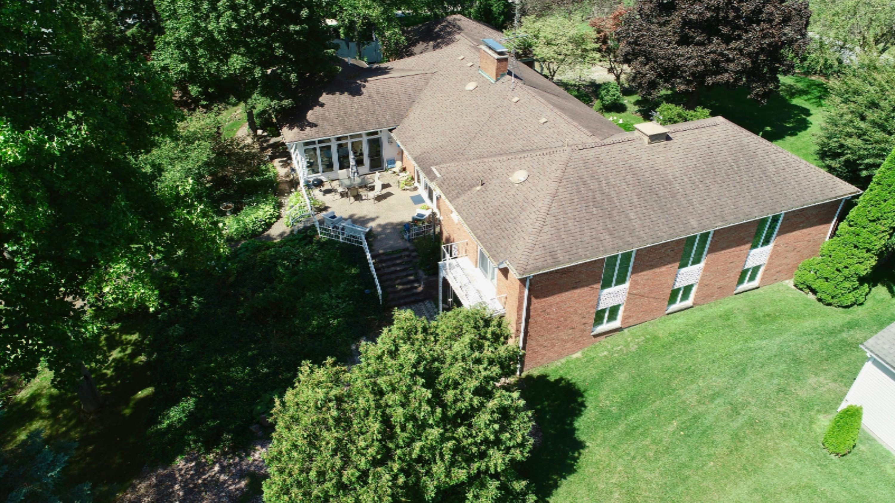 422 Poplar Street Colon, MI 49040 - Photo 5 of 78 2-2