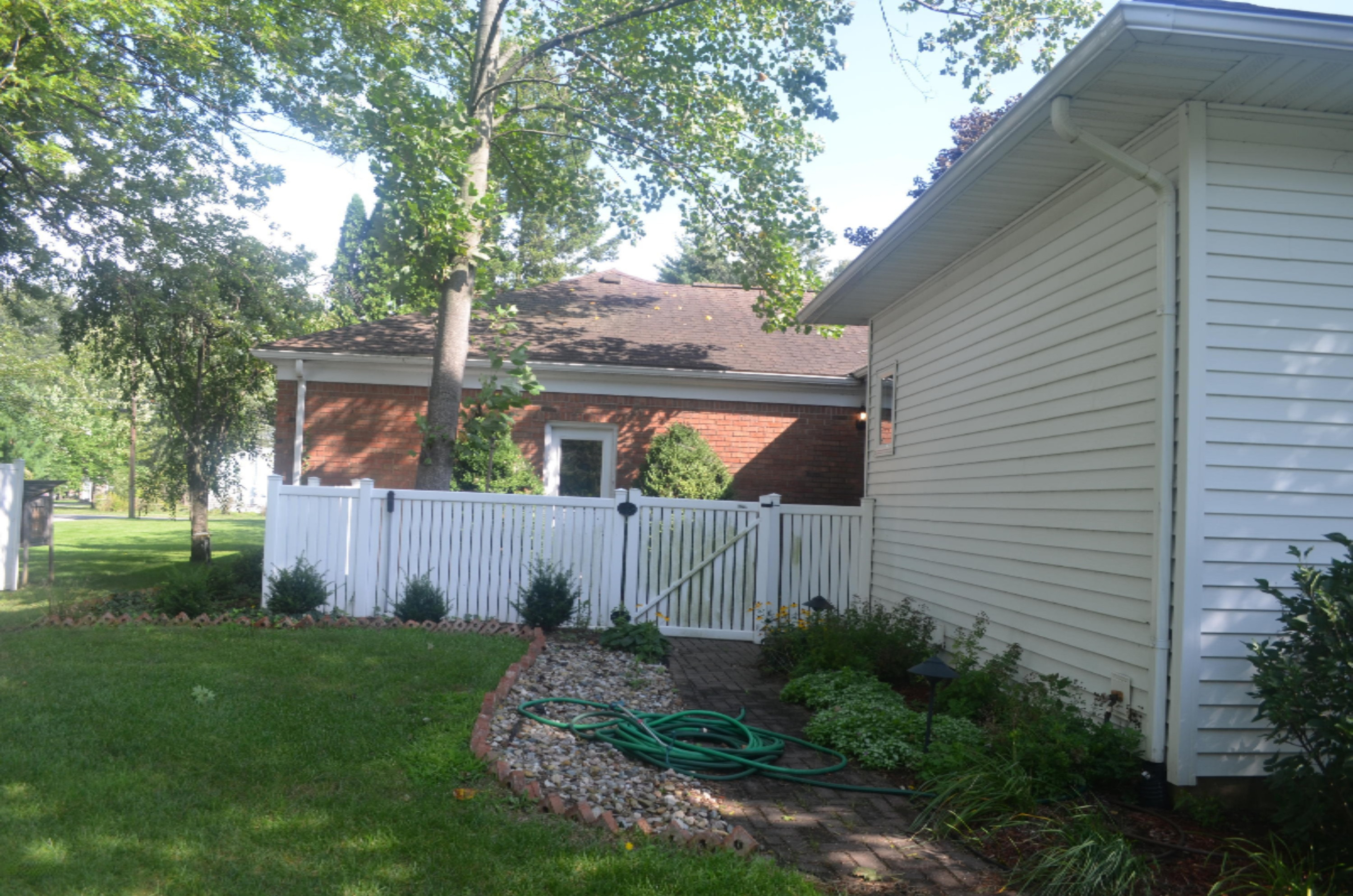 422 Poplar Street Colon, MI 49040 - Photo 9 of 78 DSC_0413