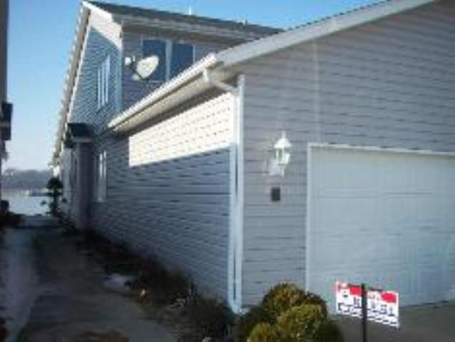 2 Lighthouse Lane Hampton, IL 61256 - Photo 1 of 9 Gallery Image 1
