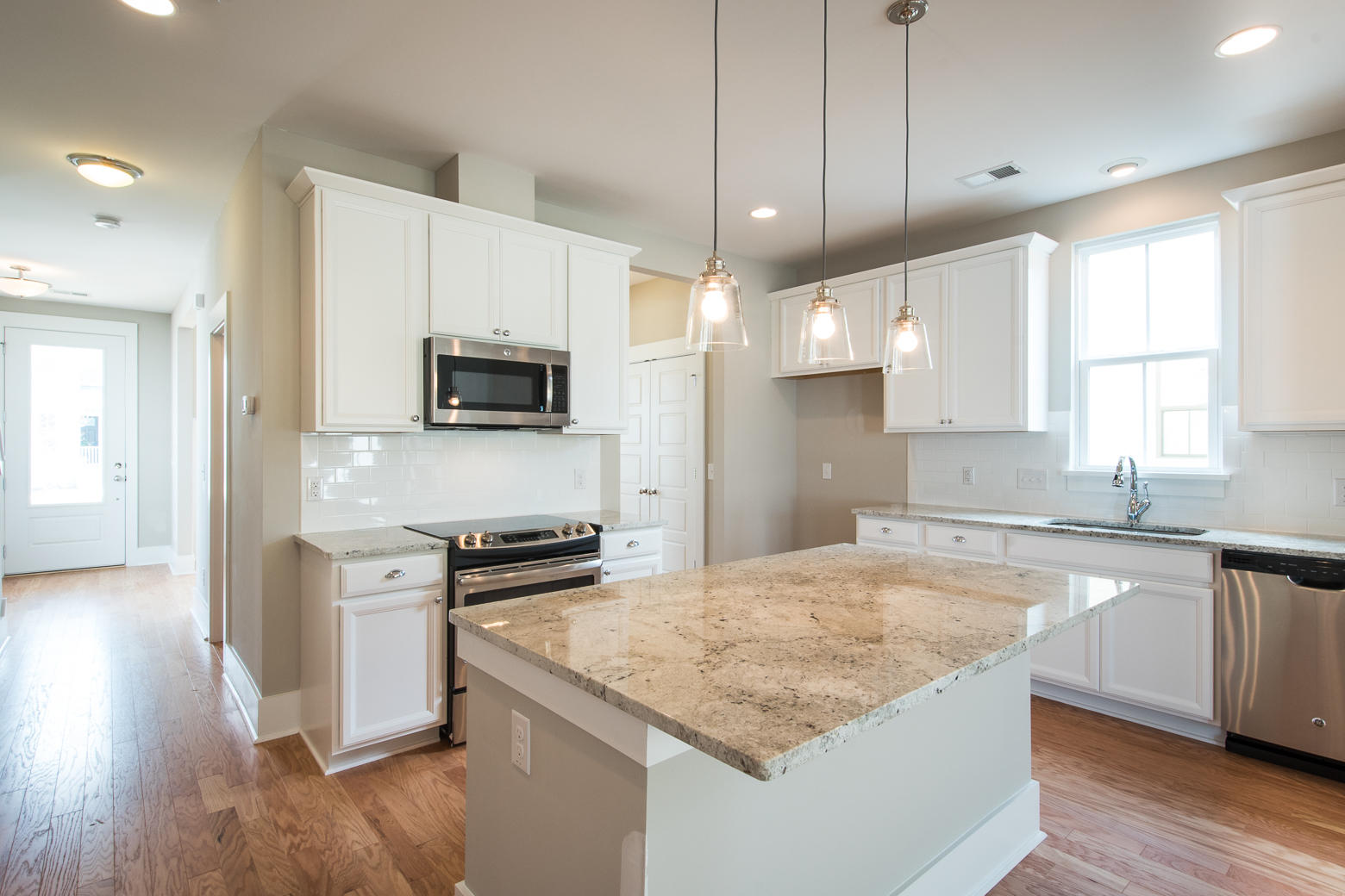 1547 Old Rivers Gate Road Mount Pleasant, SC 29466 - Photo 12 of 47 CP531MLS-16