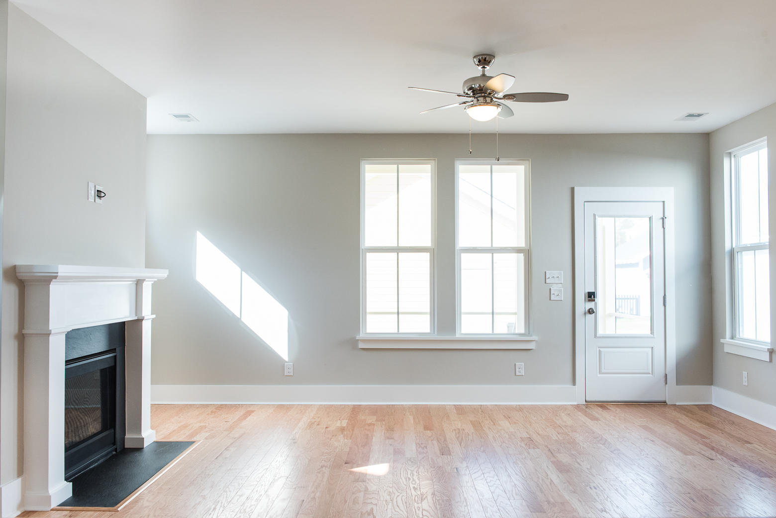 1547 Old Rivers Gate Road Mount Pleasant, SC 29466 - Photo 20 of 47 CP531MLS-24