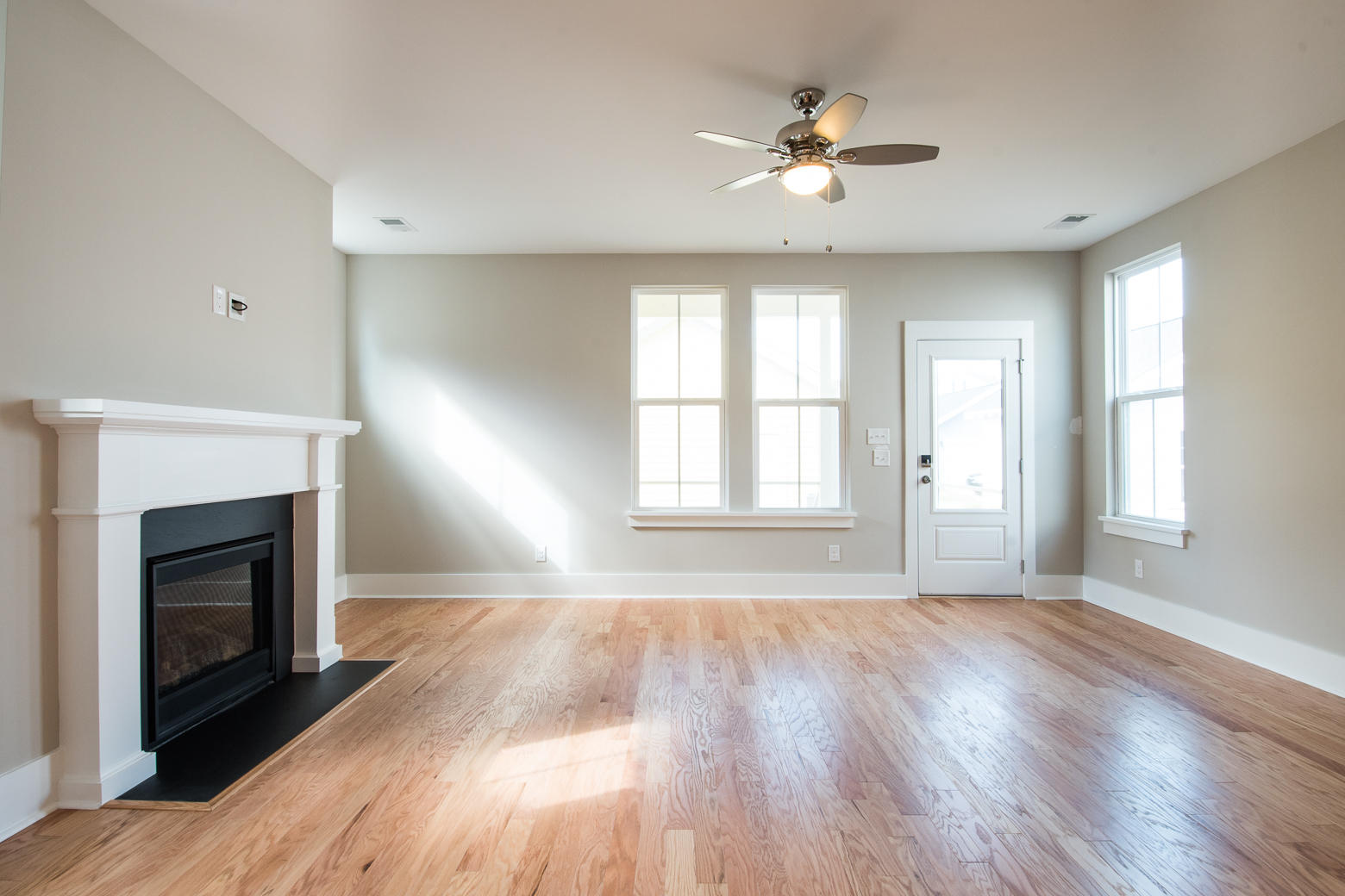 1547 Old Rivers Gate Road Mount Pleasant, SC 29466 - Photo 23 of 47 CP531MLS-27