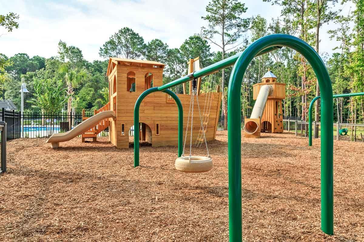 1547 Old Rivers Gate Road Mount Pleasant, SC 29466 - Photo 41 of 47 Play Park