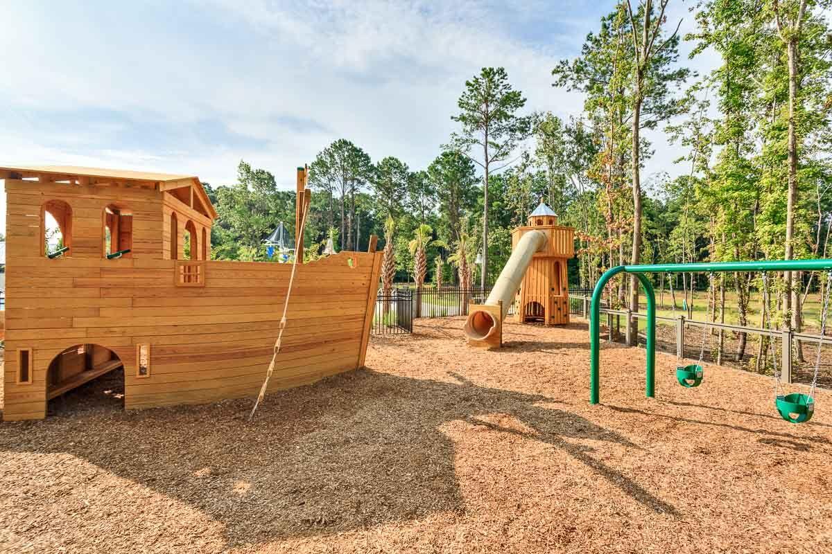 1547 Old Rivers Gate Road Mount Pleasant, SC 29466 - Photo 42 of 47 Play Park