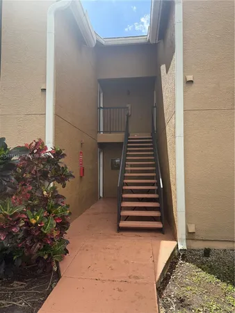 a view of entryway and hall