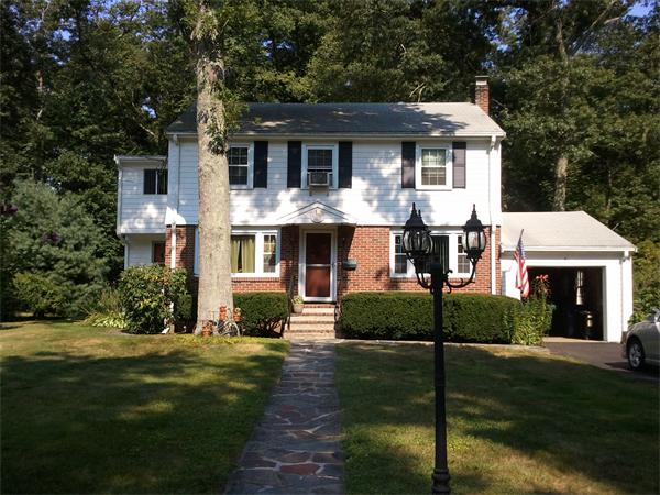 9 Roberta Road Sharon, MA 02067 - Photo 2 of 18 Gallery Image 2