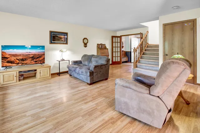 $415,000 | 32467 County Road 1, St. Cloud, MN 56303