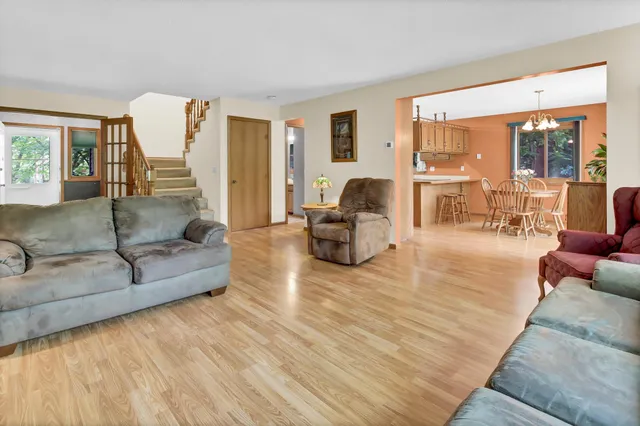 $415,000 | 32467 County Road 1, St. Cloud, MN 56303