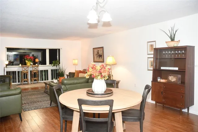 $407,740 | 601 North Mc Donald Street, Unit 206, Mount Dora, FL 32757