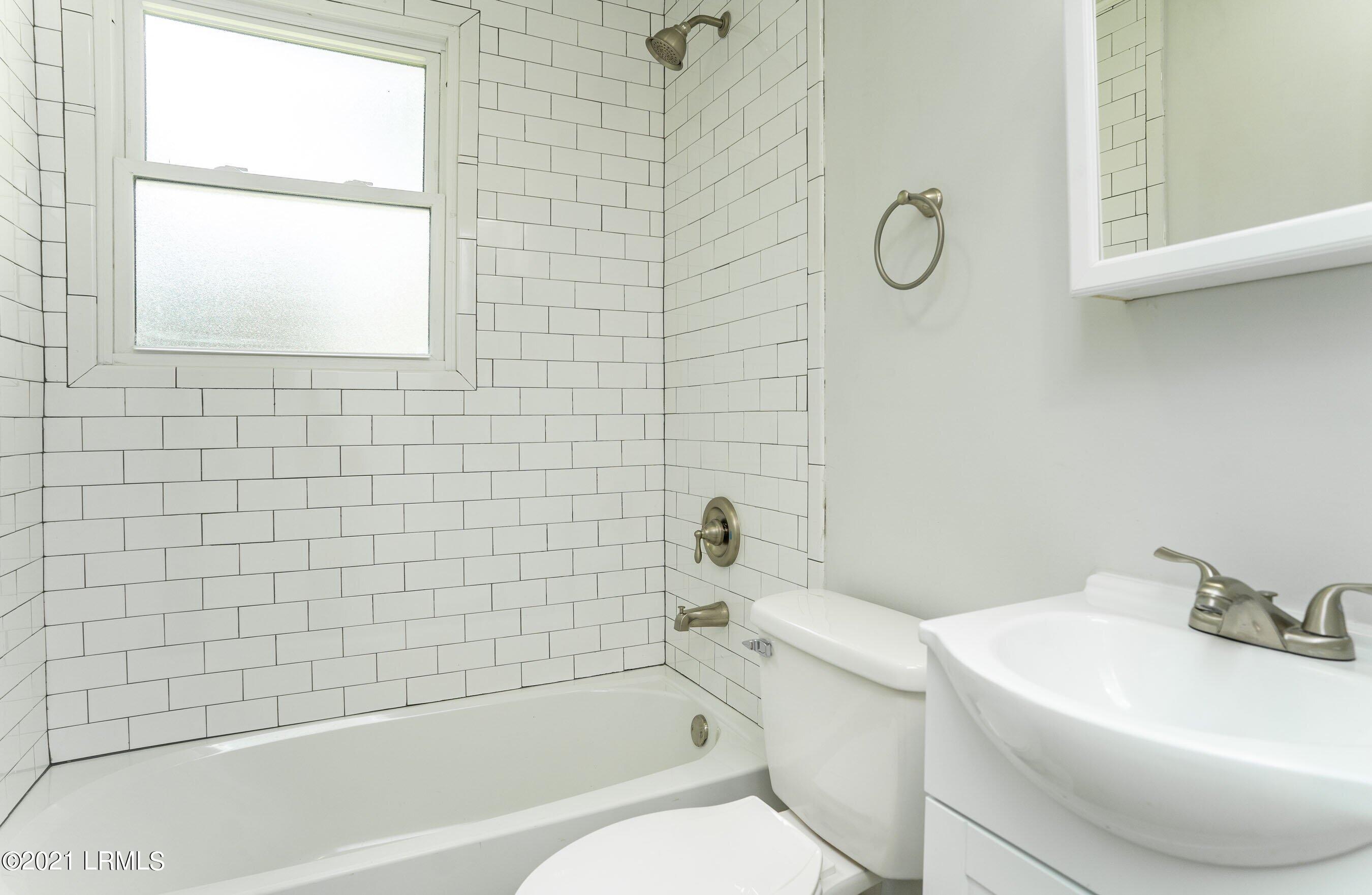 2308 State Rd S-7-277 Beaufort, SC 29902 - Photo 15 of 28 DSC00431-1.jpg-SMALL