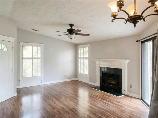 $1,675 | 1244 Keys Lake Drive Northeast, Brookhaven, GA 30319