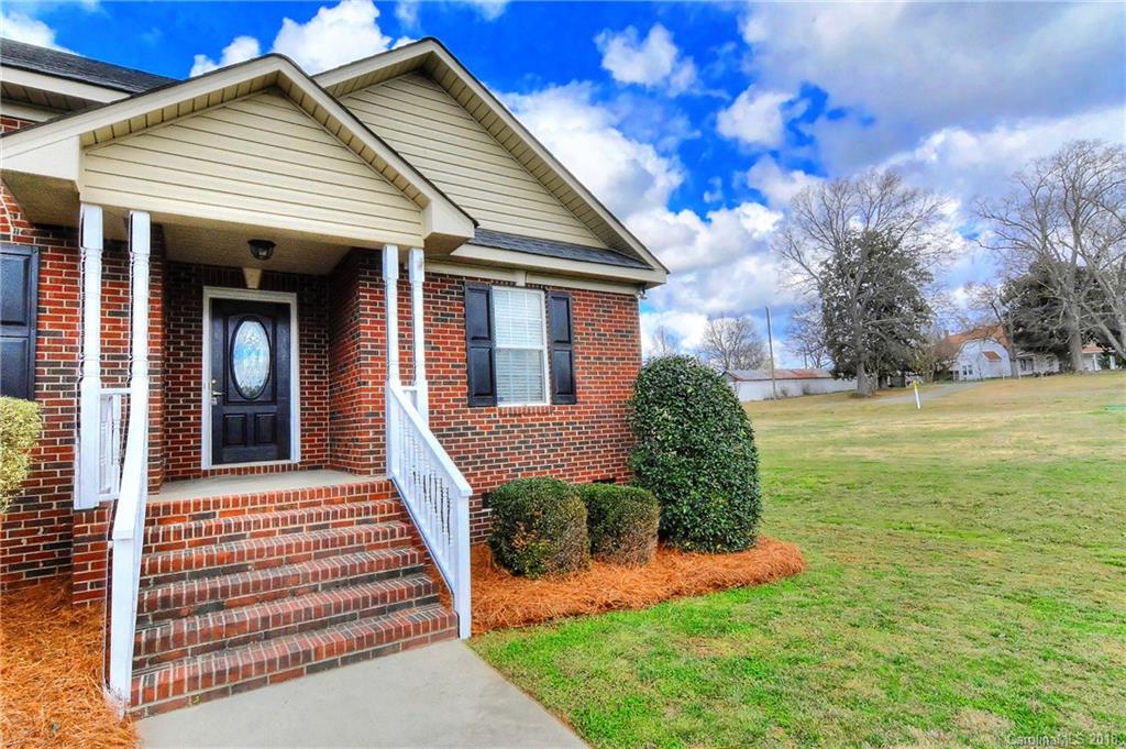 2104 Doster Road Monroe, NC 28112 - Photo 2 of 33
