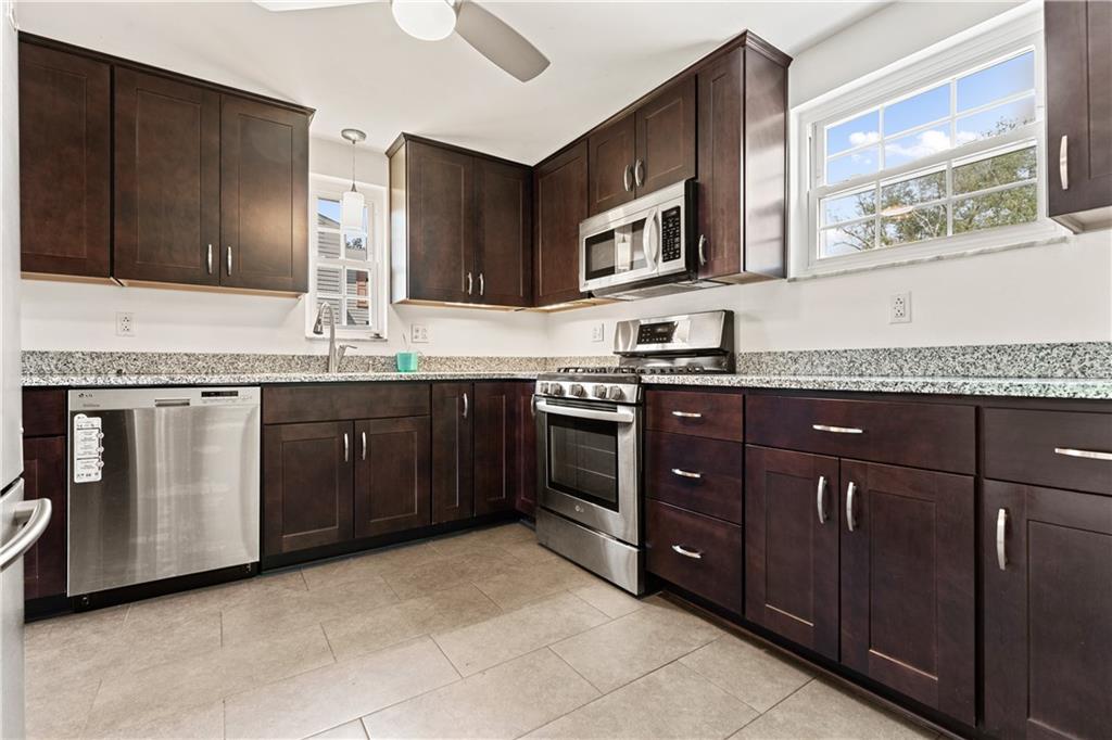 701 Pettigrew Road Irwin, PA 15642 - Photo 2 of 16 Gallery Image 2