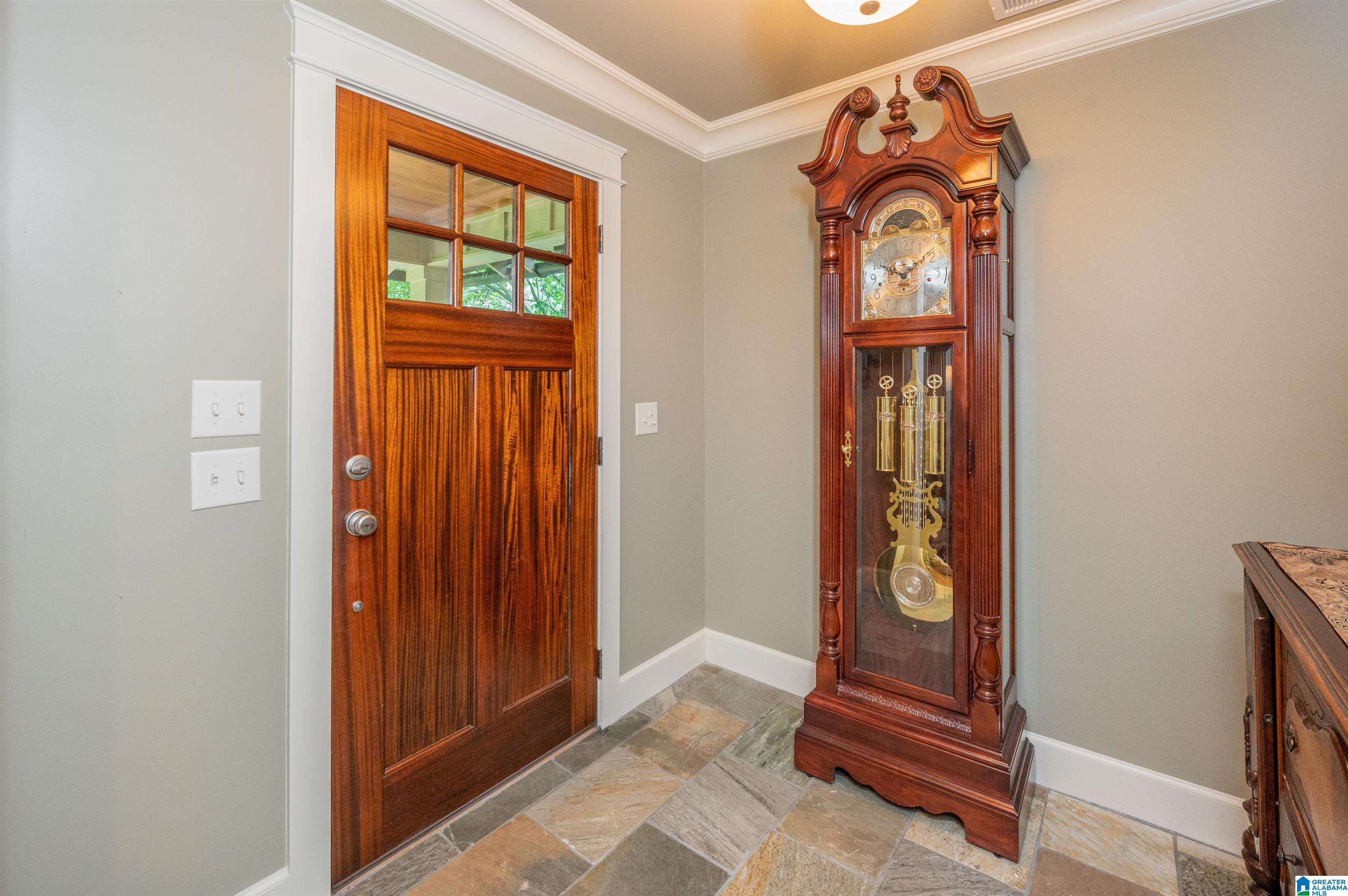 3905 Woodhaven Road Birmingham, AL 35244 - Photo 6 of 50