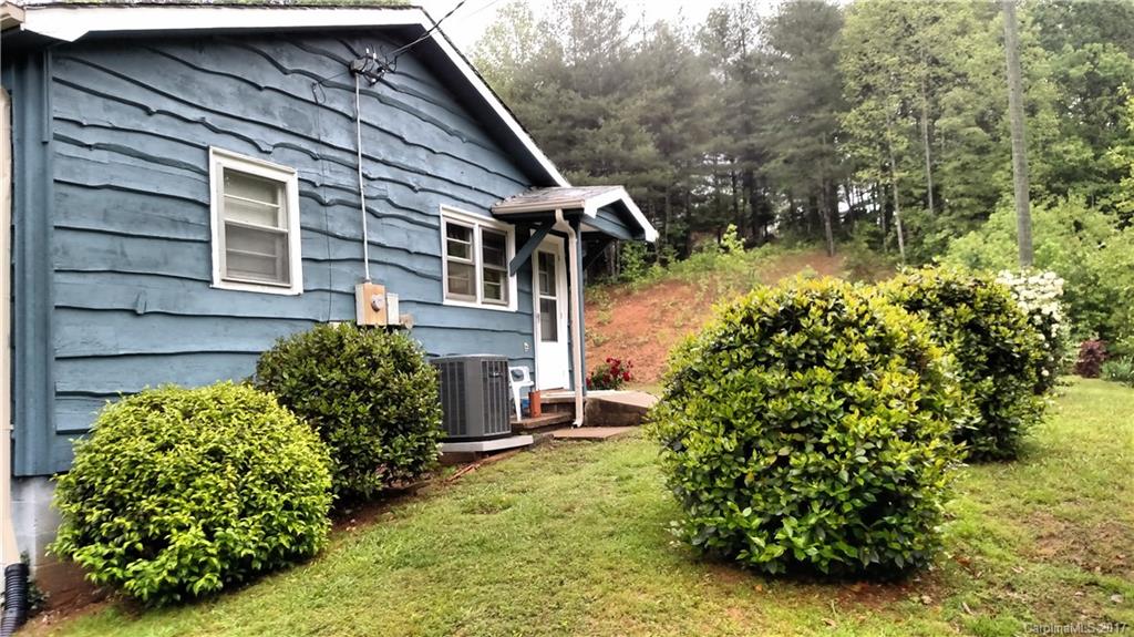 2701 Setzers Gap Road Lenoir, NC 28645 - Photo 10 of 11 Gallery Image 10