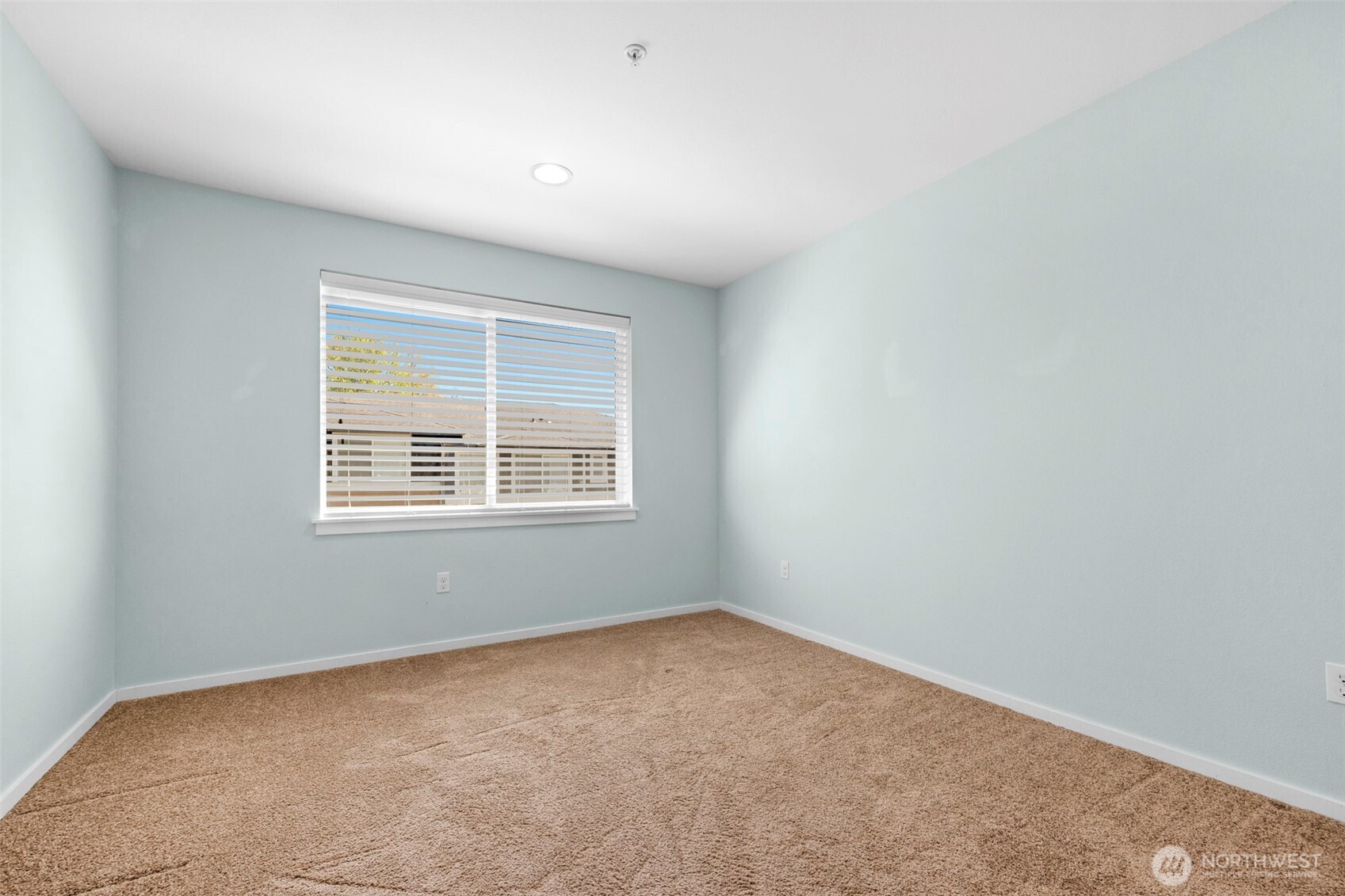2115 201st Place Southeast, Unit O105 Bothell, WA 98012 - Photo 31 of 40