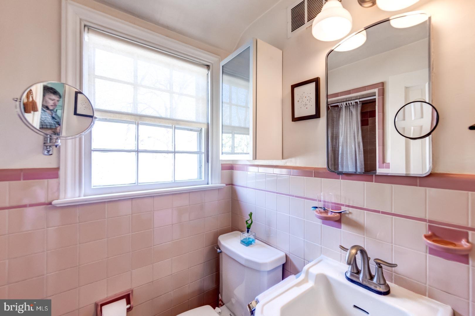 860 Valley View Road Flourtown, PA 19031 - Photo 23 of 49 Gallery Image 23