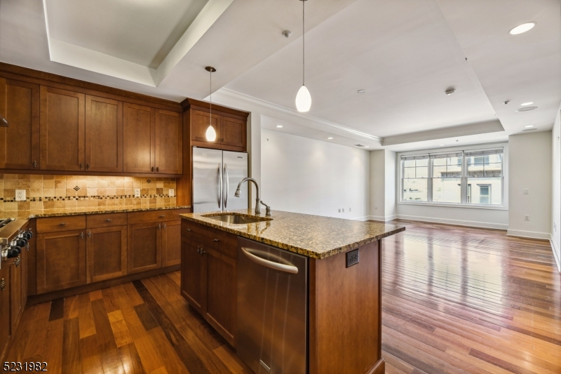 40 West Park Place, Unit 407, Morristown, NJ 07960 Compass