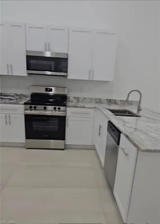 $1,800 | 4518 26th Street Southwest, Lehigh Acres, FL 33973