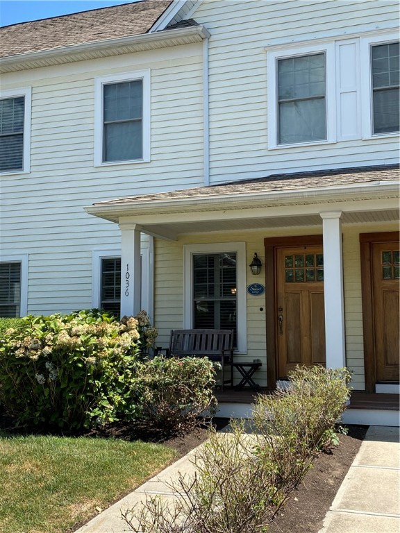1036 West Shore Road Warwick, RI 02889 - Photo 2 of 31