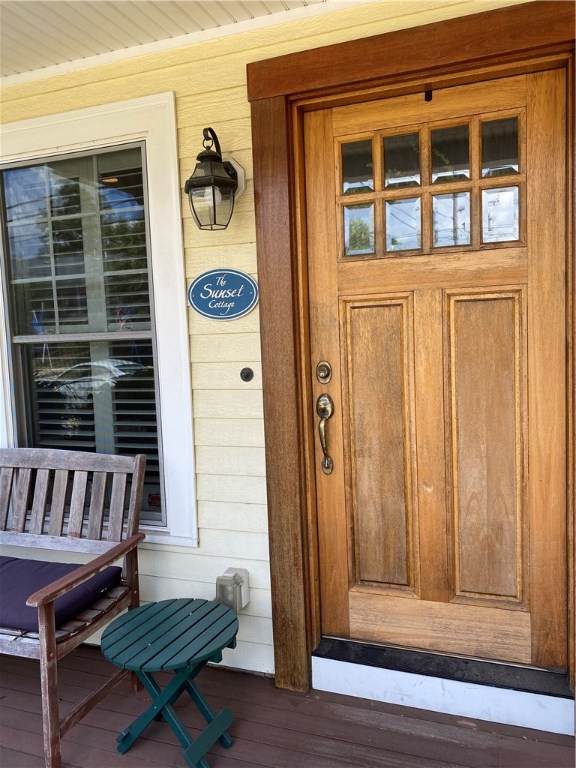 1036 West Shore Road Warwick, RI 02889 - Photo 3 of 31