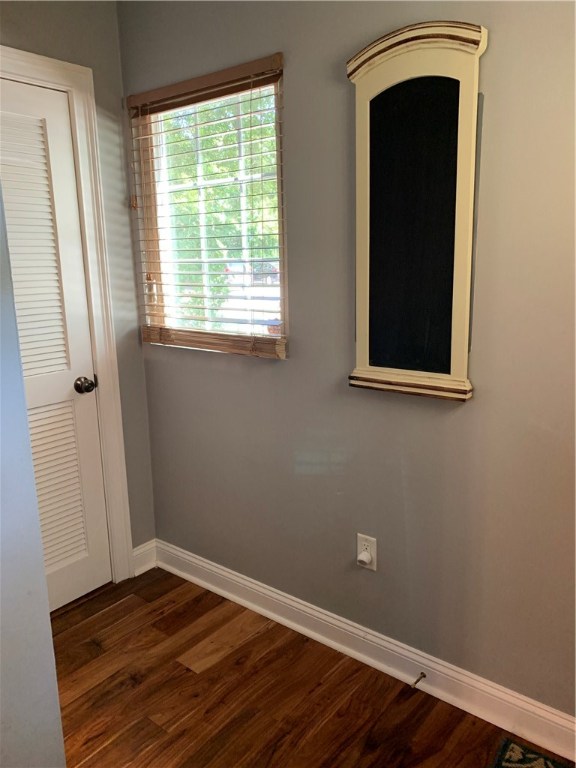 1036 West Shore Road Warwick, RI 02889 - Photo 7 of 31