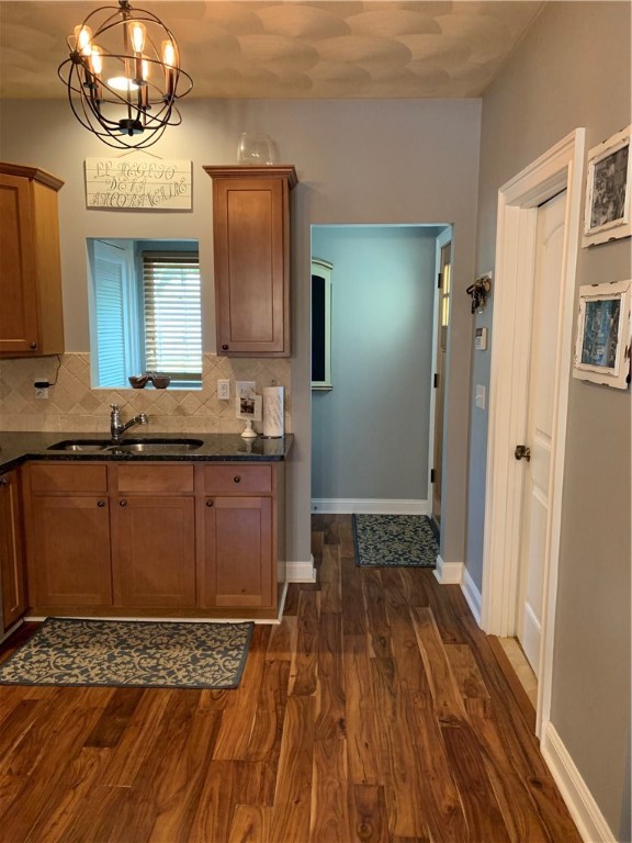 1036 West Shore Road Warwick, RI 02889 - Photo 8 of 31