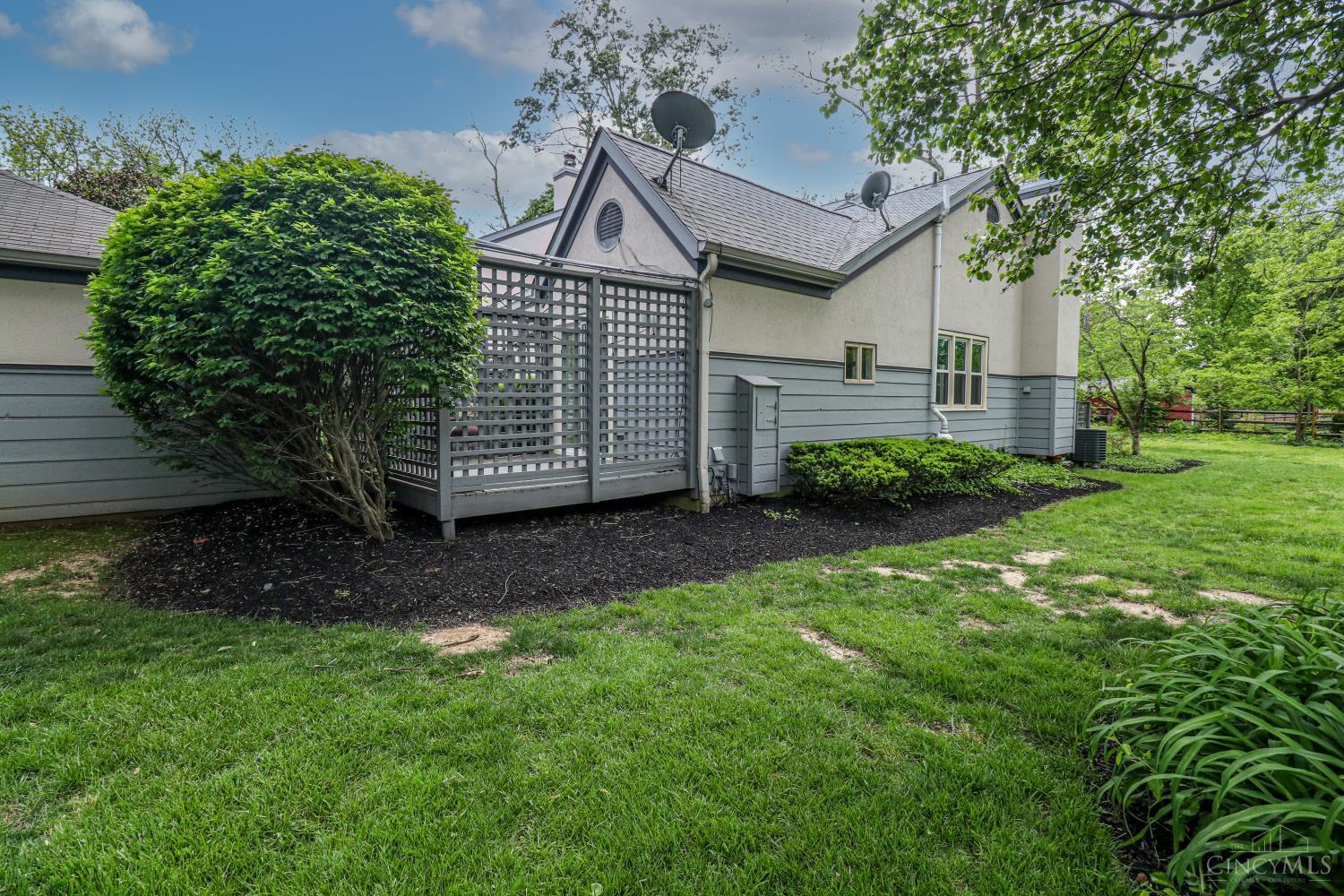 8837 Montgomery Road Cincinnati, OH 45236 - Photo 28 of 31