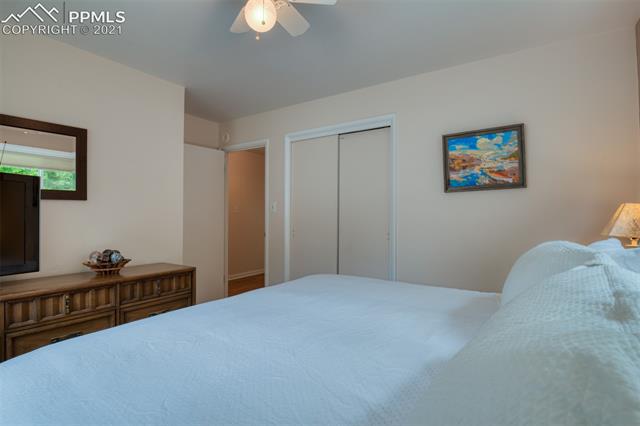 816 Valley Road Colorado Springs, CO 80904 - Photo 25 of 33