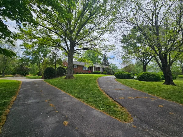 $1,250,000 | 6629 Arno-College Grove Road, College Grove, TN 37046
