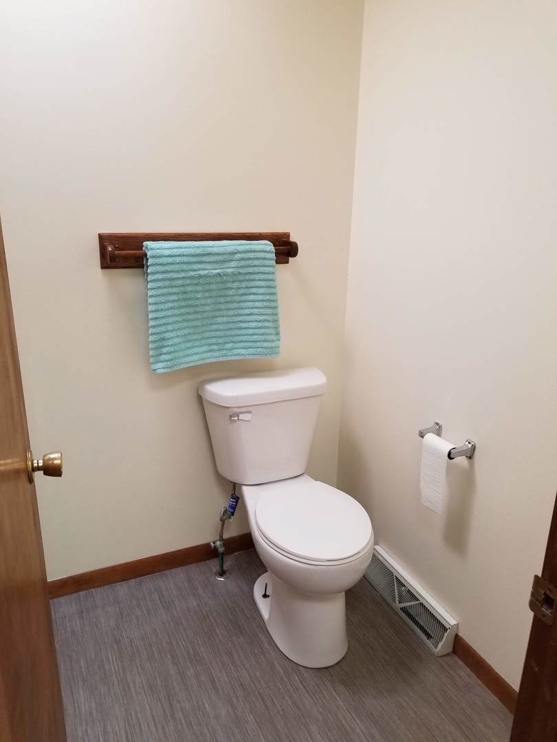707 South Raven Road Shorewood, IL 60404 - Photo 10 of 18