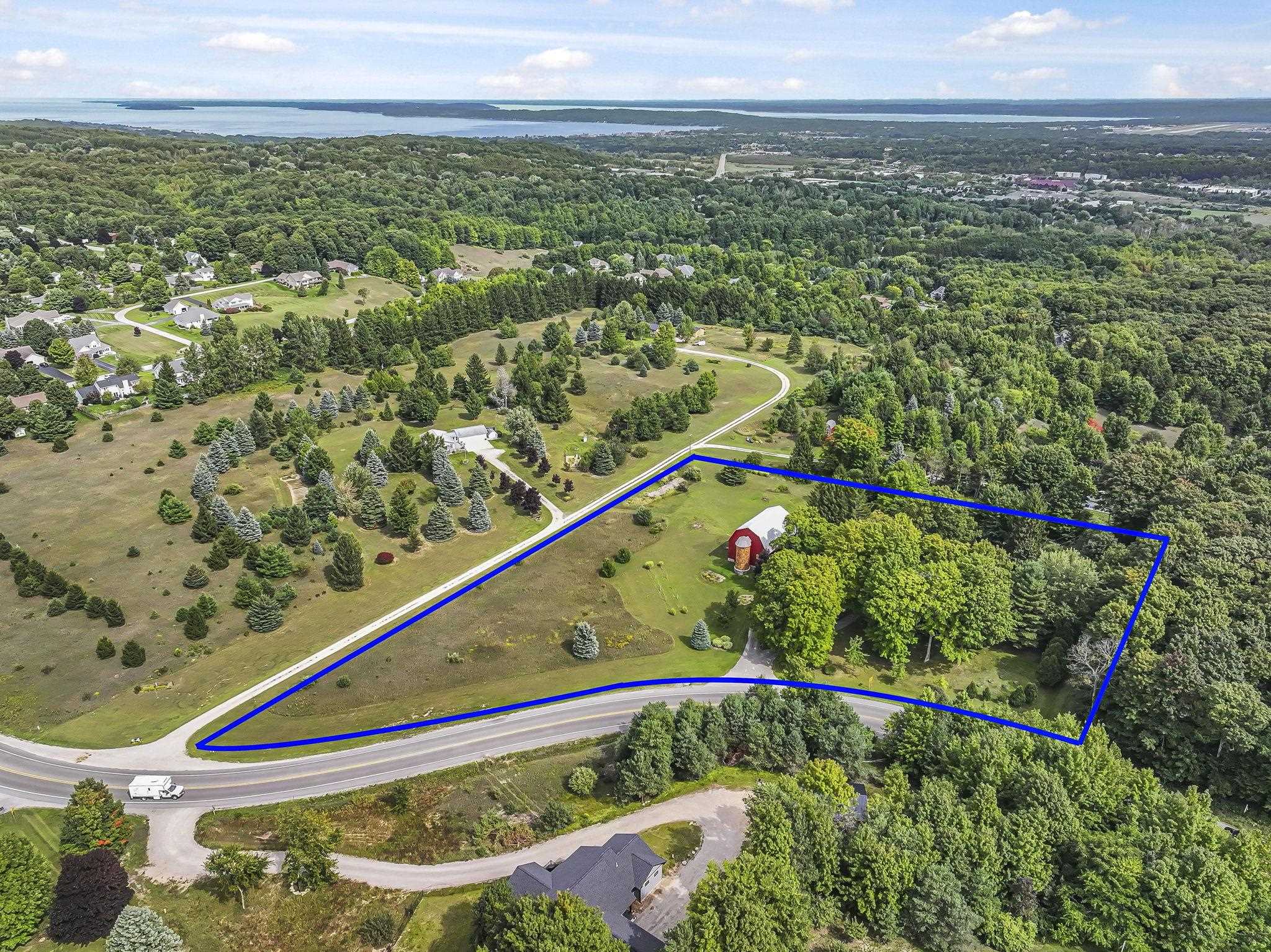 3312 Zimmerman Road Traverse City, MI 49685 - Photo 54 of 66 1942868-7628E1AF-8FC2-4F48-8091-9EA6CB4FB4D1.JPG