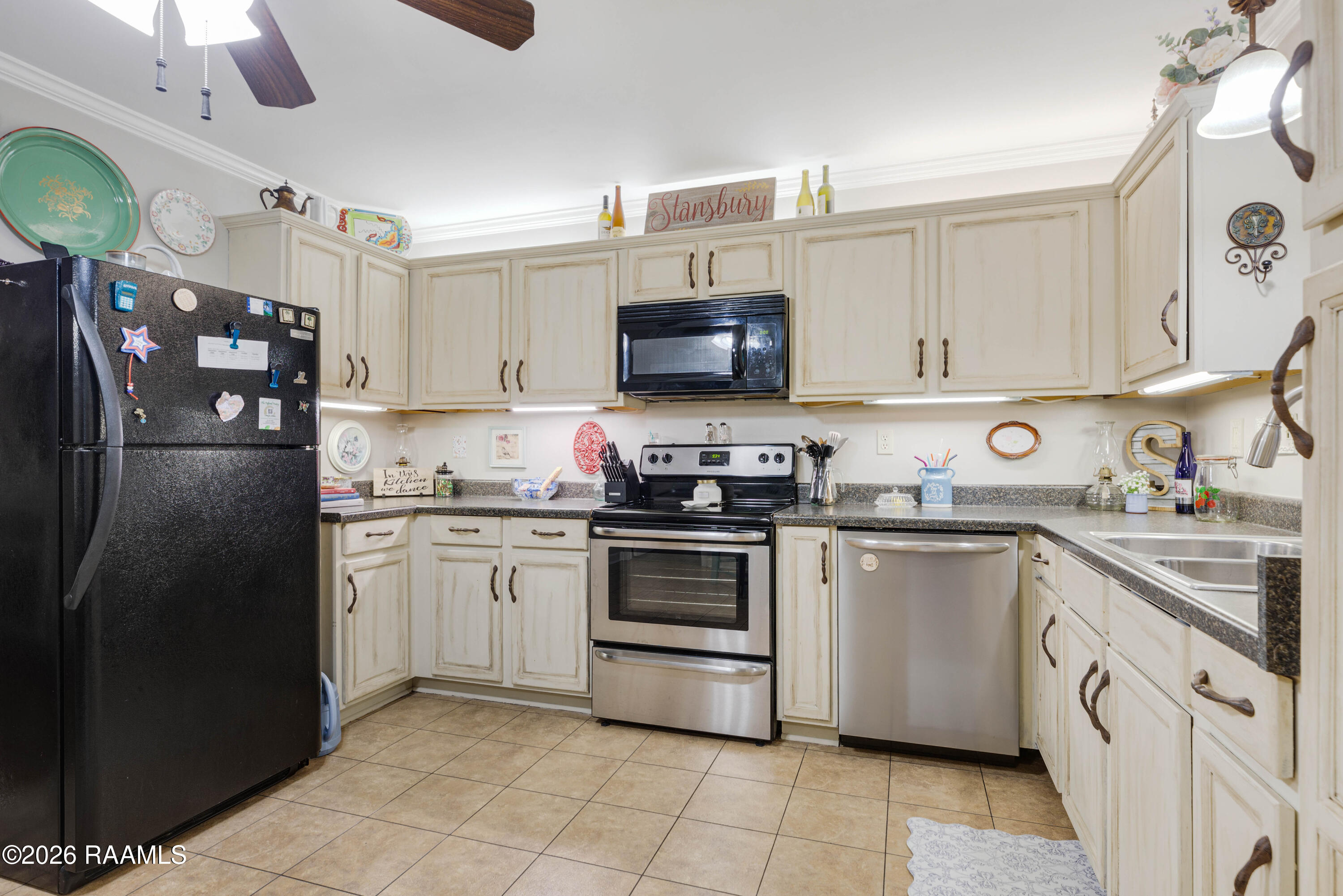 109 A Conquest Road Youngsville, LA 70592 - Photo 7 of 17 109 A Conquest Rd Lafayette-7