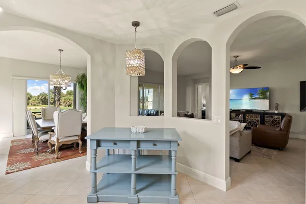 $669,000 | 9031 Cherry Oaks Trail, Unit 101, Naples, FL 34114