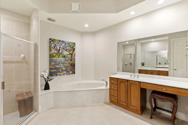 $669,000 | 9031 Cherry Oaks Trail, Unit 101, Naples, FL 34114