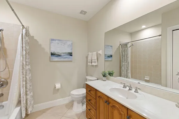 $669,000 | 9031 Cherry Oaks Trail, Unit 101, Naples, FL 34114