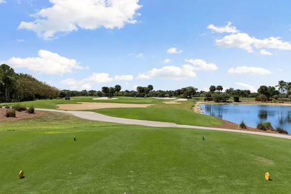 $669,000 | 9031 Cherry Oaks Trail, Unit 101, Naples, FL 34114