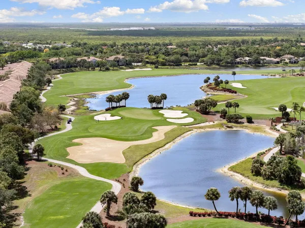 $669,000 | 9031 Cherry Oaks Trail, Unit 101, Naples, FL 34114