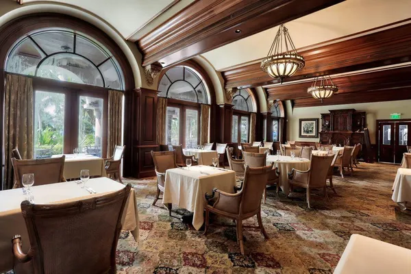 $669,000 | 9031 Cherry Oaks Trail, Unit 101, Naples, FL 34114