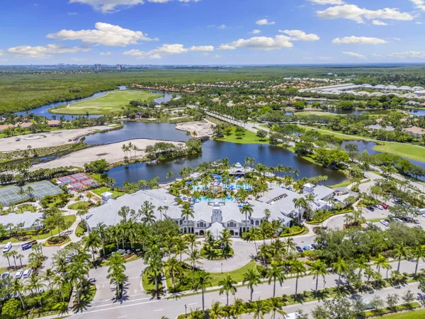 $669,000 | 9031 Cherry Oaks Trail, Unit 101, Naples, FL 34114