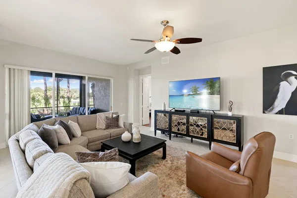 $669,000 | 9031 Cherry Oaks Trail, Unit 101, Naples, FL 34114