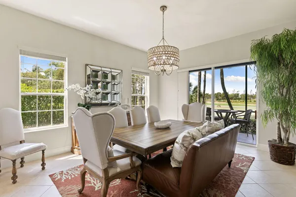 $669,000 | 9031 Cherry Oaks Trail, Unit 101, Naples, FL 34114