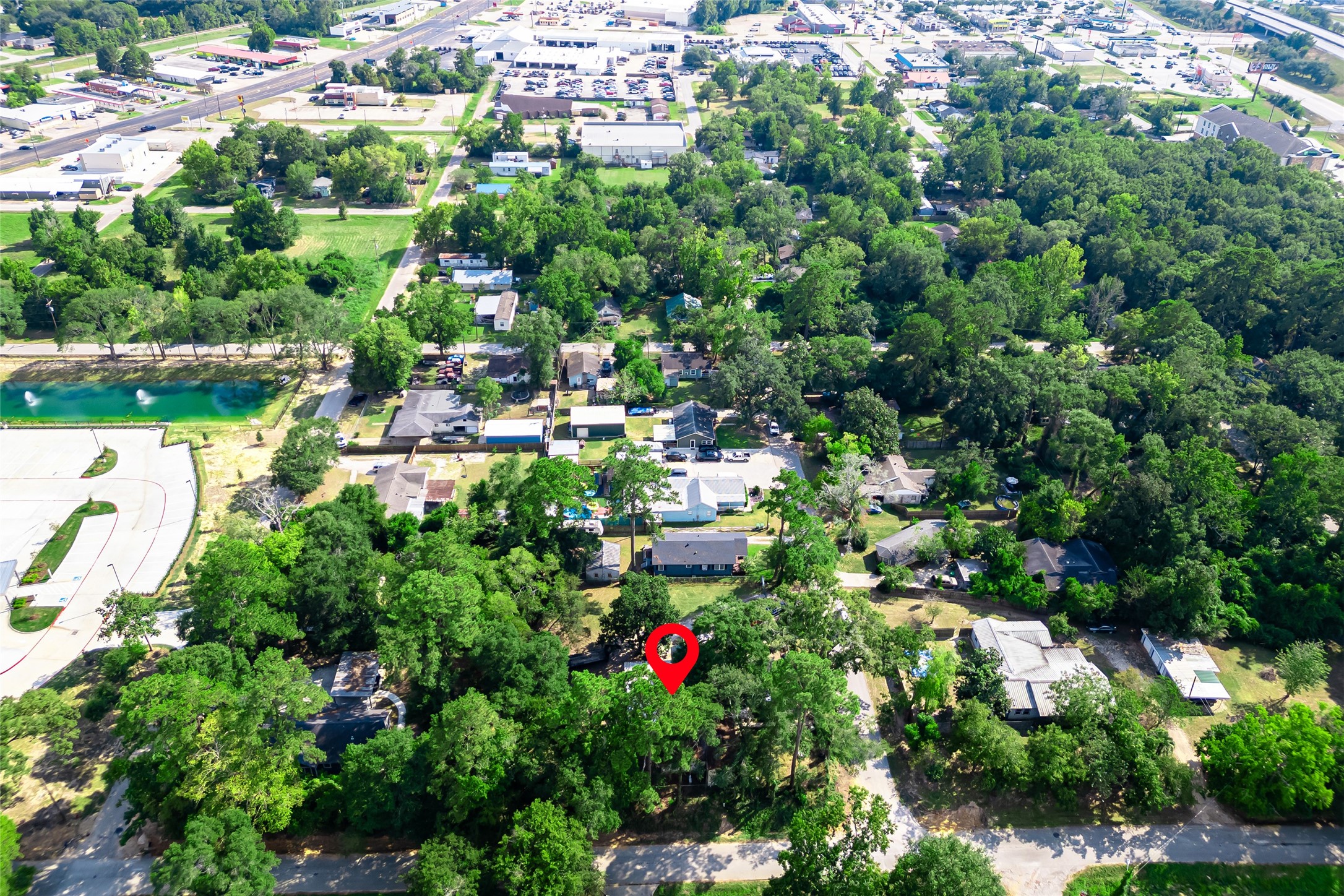 401 Dunnam Avenue Cleveland, TX 77327 - Photo 5 of 29