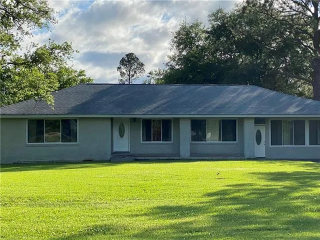 $2,800 | 101 Ollie Drive, Belle Chasse, LA 70037