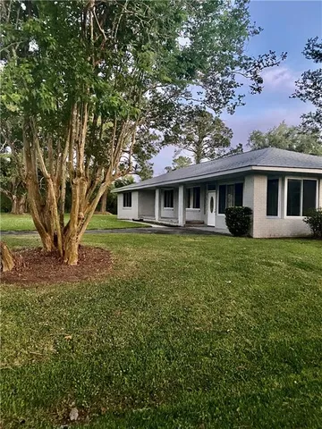 $2,900 | 101 Ollie Drive, Belle Chasse, LA 70037