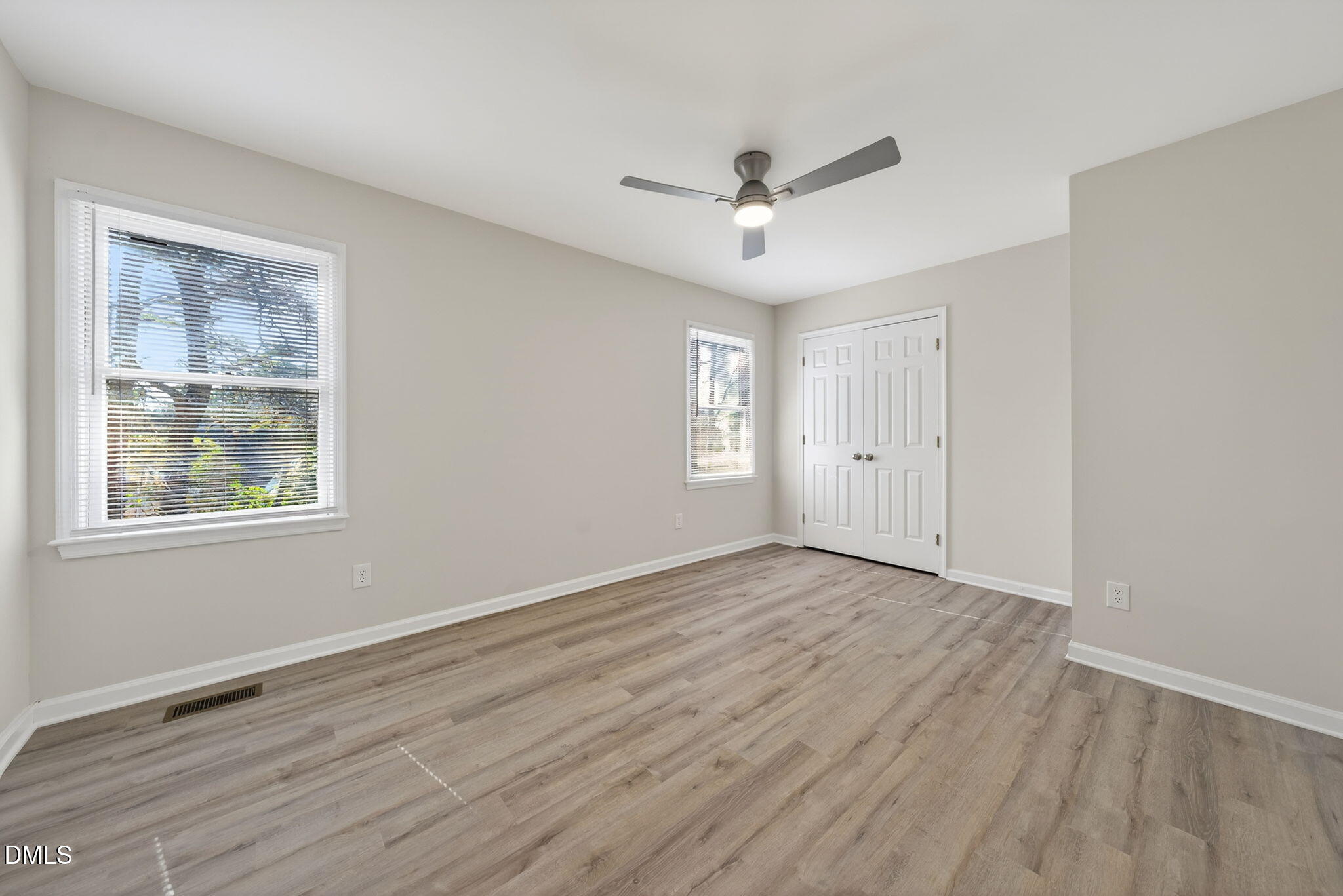 6906 Saxby Court Raleigh, NC 27613 - Photo 23 of 34 25-web-or-mls-6906 Saxby-30