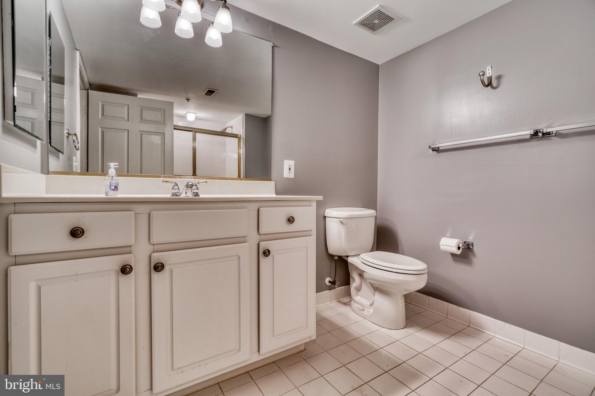 12330 Rosslare Ridge Road, Unit 207 Lutherville-Timonium, MD 21093 - Photo 34 of 50 Gallery Image 34