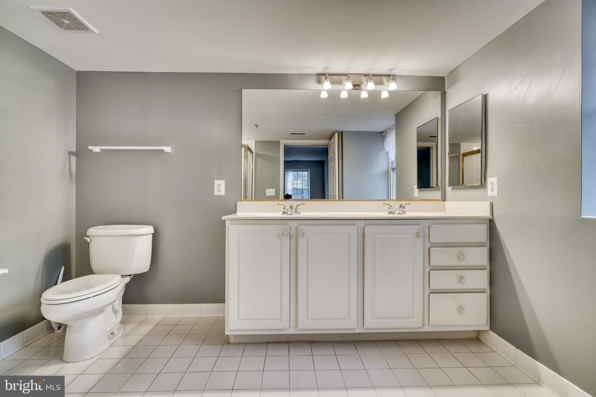 12330 Rosslare Ridge Road, Unit 207 Lutherville-Timonium, MD 21093 - Photo 42 of 50 Gallery Image 42