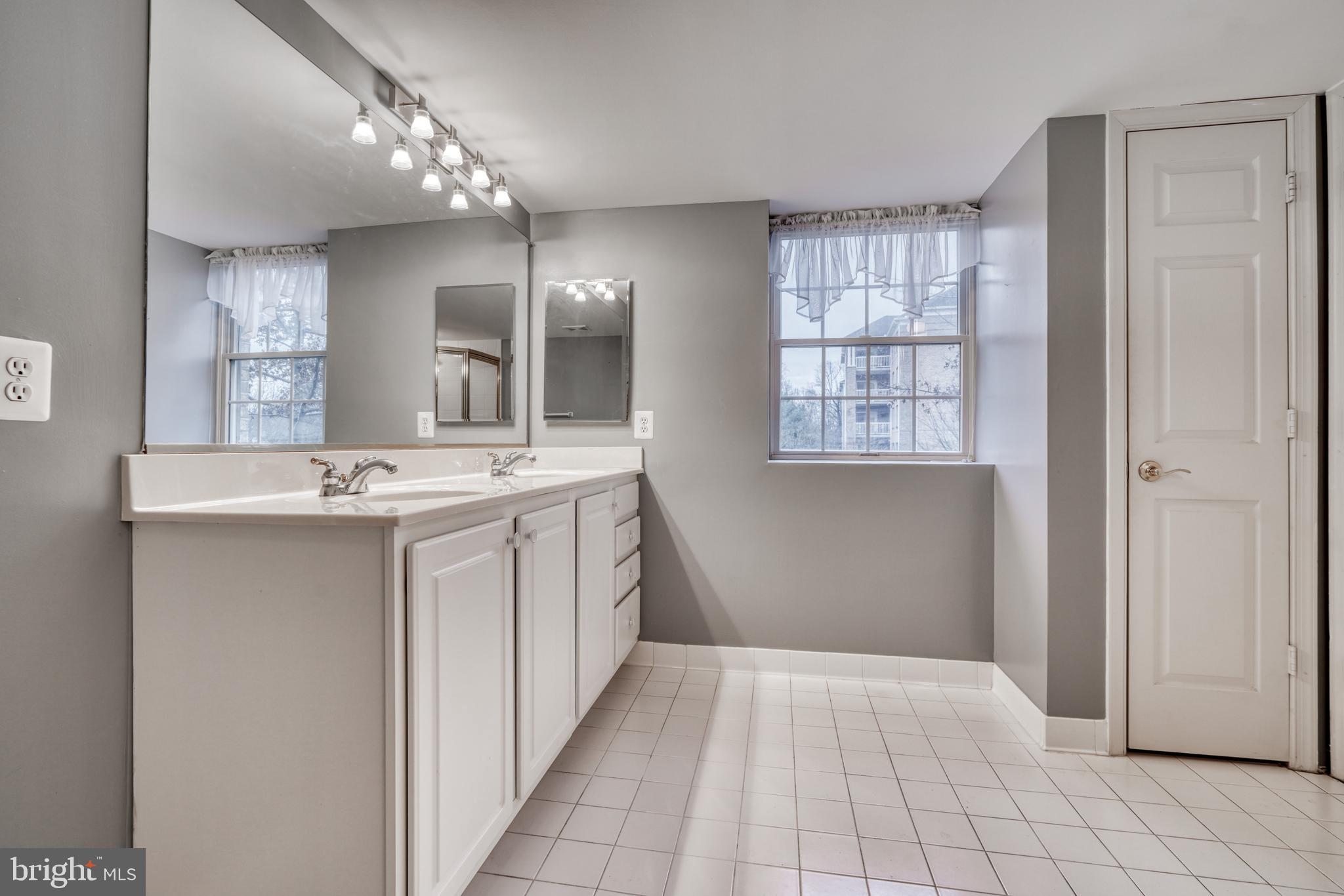 12330 Rosslare Ridge Road, Unit 207 Lutherville-Timonium, MD 21093 - Photo 43 of 50 Gallery Image 43